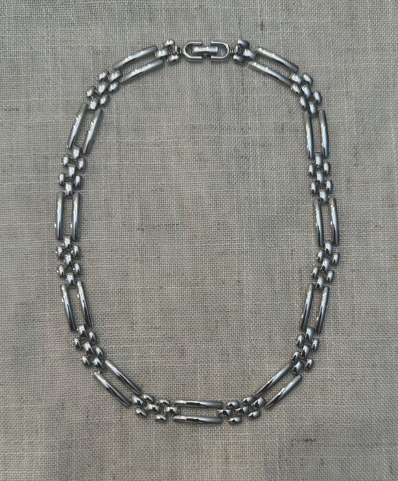 Monet Jewelry - Vintage Monet Silver Tone Geometric Link Chain Necklace 16.5” Signed Classy